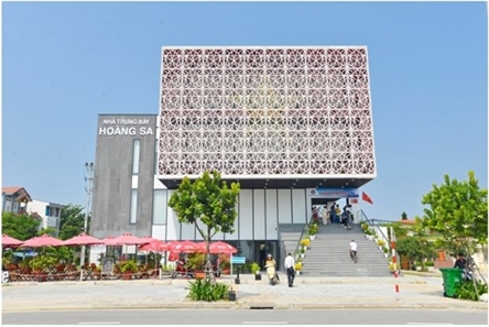 Hoang Sa exhibition center affirms national sovereignty